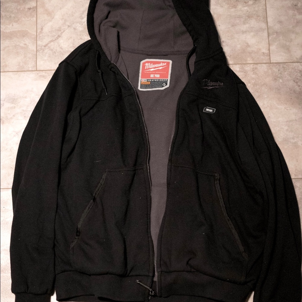Milwaukee heated hoodie